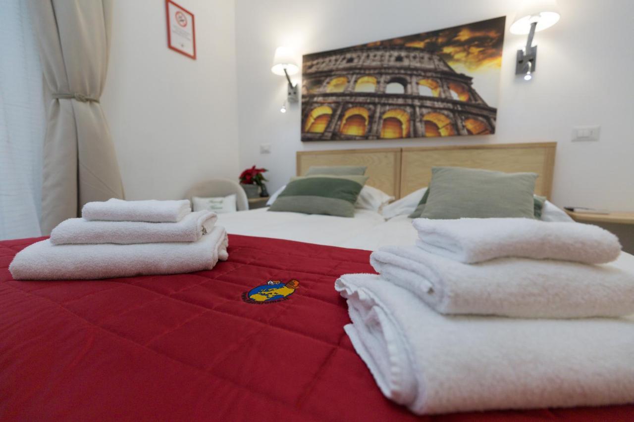 Flatinrome Trastevere Deluxe Rooms - Green Patio 외부 사진