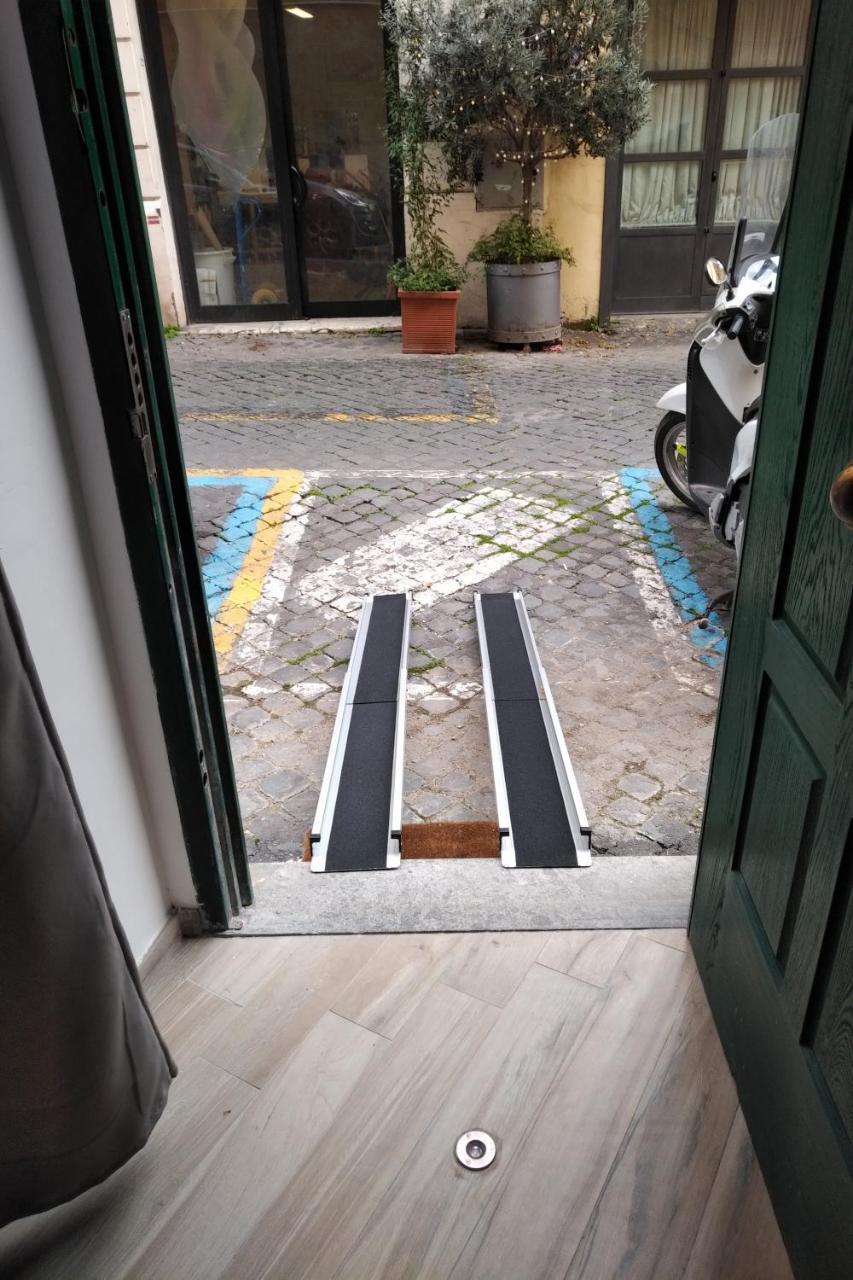 Flatinrome Trastevere Deluxe Rooms - Green Patio 외부 사진