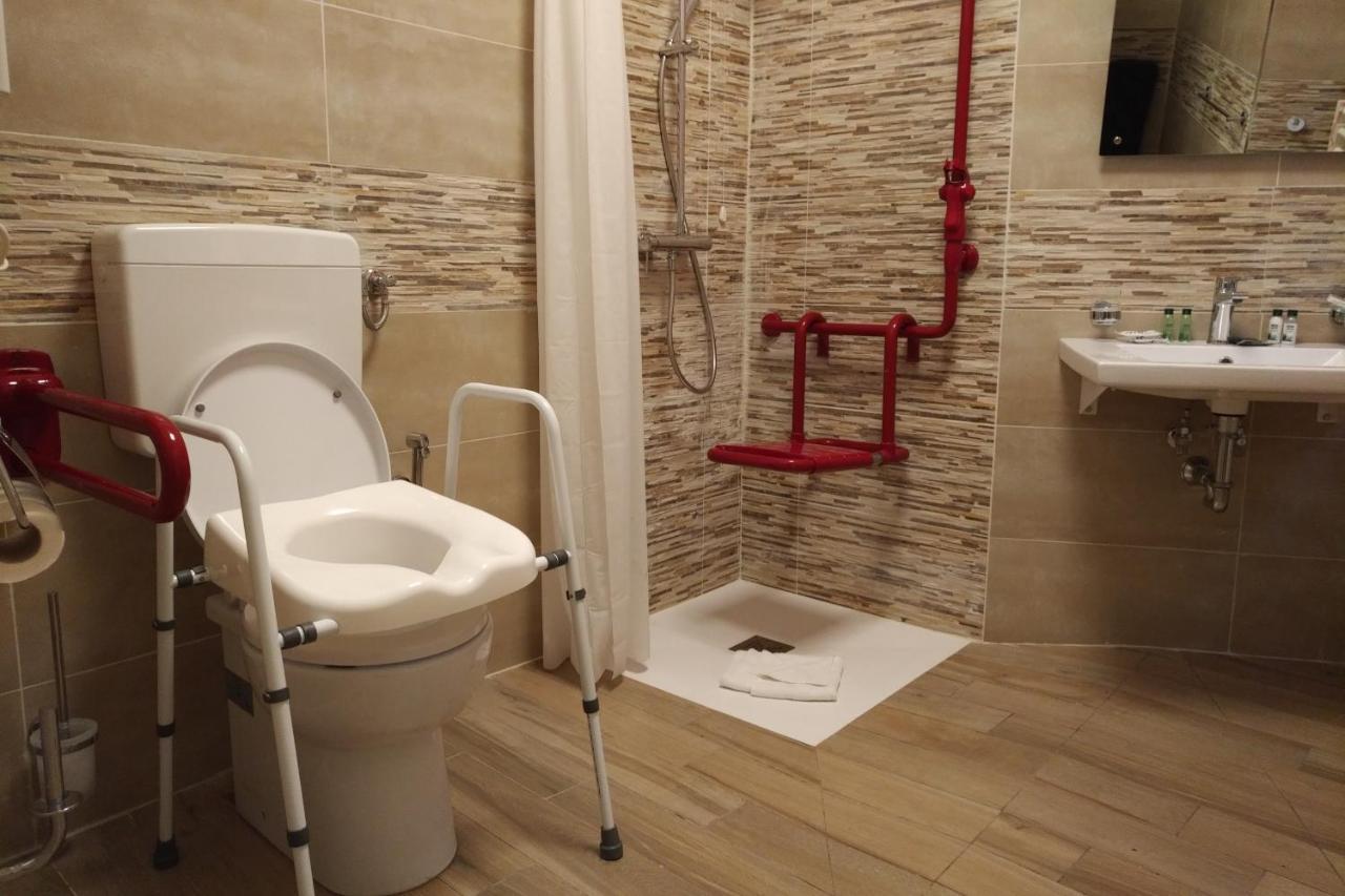 Flatinrome Trastevere Deluxe Rooms - Green Patio 외부 사진