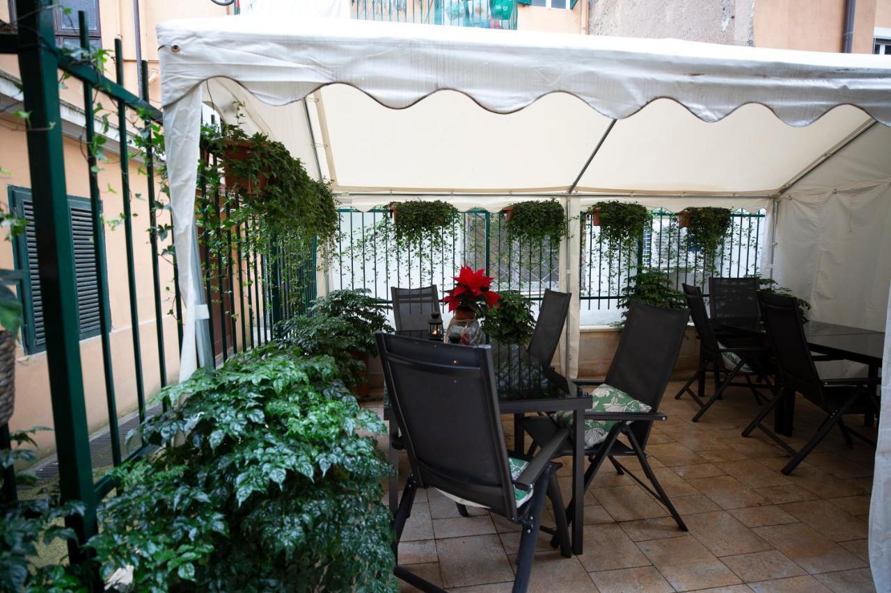 Flatinrome Trastevere Deluxe Rooms - Green Patio 외부 사진